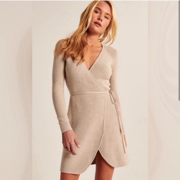Abercrombie & Fitch Soft Collection Tan Sweater Wrap Dress - Size S - Picture 1 of 3